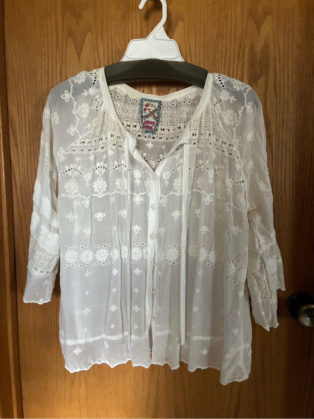 Johnny Was White Lace & Floral Embroidered Peasant Top